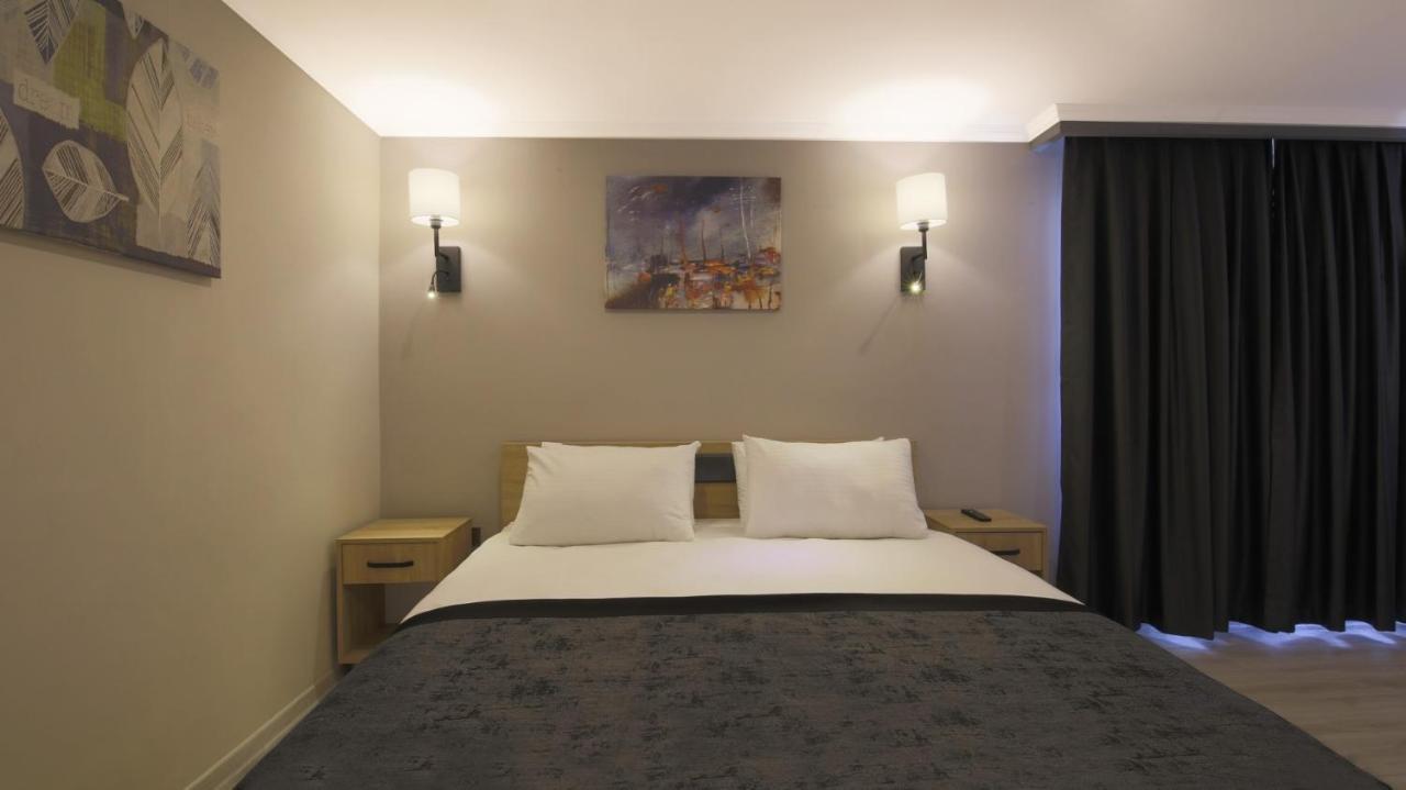 Side Leon Otel Ngoại thất bức ảnh