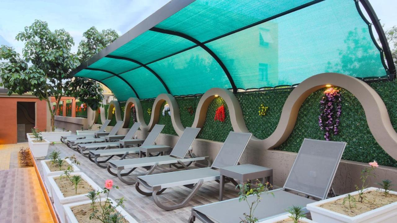 Side Leon Otel Ngoại thất bức ảnh