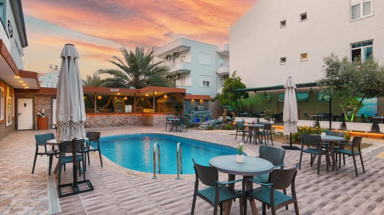 Side Leon Otel Ngoại thất bức ảnh